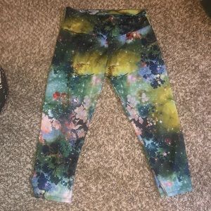 Onzie galactic floral calf-length yoga leggings